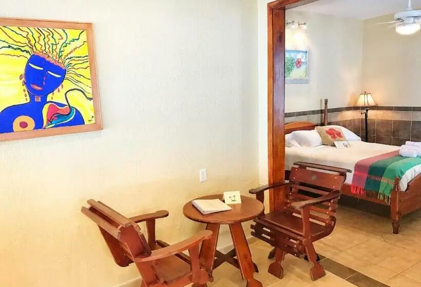 اتاق استاندارد, Maya Beach