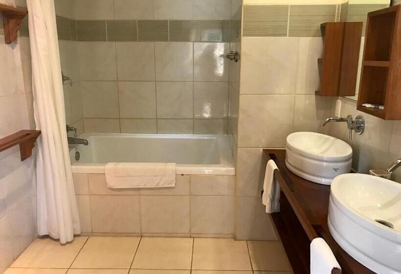 آپارتمان 3 خوابه با چشمانداز دریا, Maya Beach