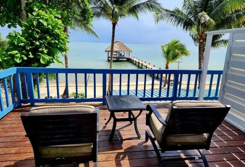 اتاق لوکس خانوادگی, Maya Beach