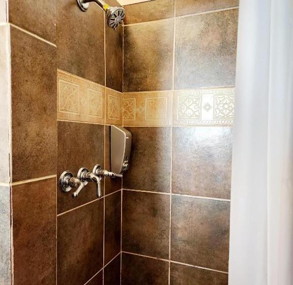 اتاق استاندارد, Maya Beach