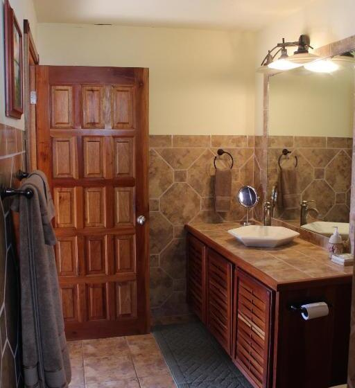 ویلای 3 خوابه با استخر, Maya Beach