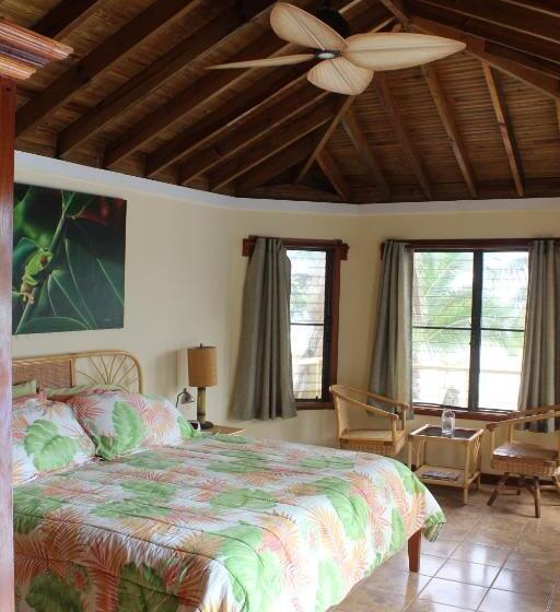 ویلای 3 خوابه با استخر, Maya Beach