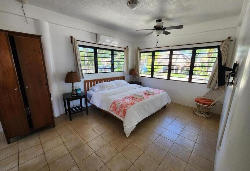 آپارتمان 1 خوابه با چشمانداز دریا, Maya Beach