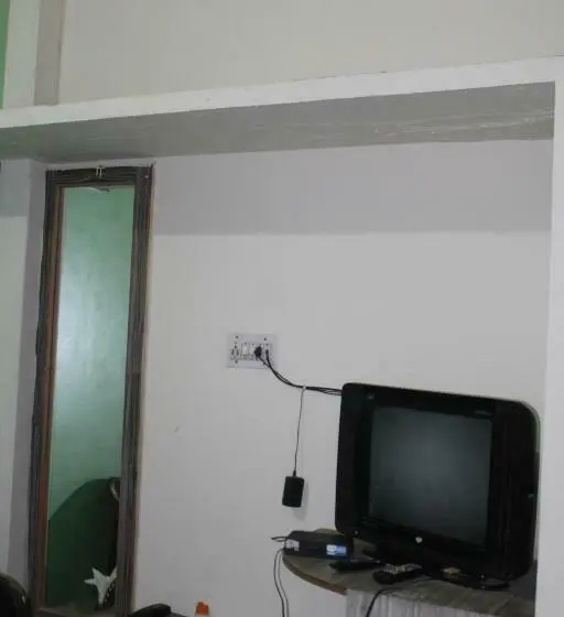 Camera Economy, Narayan Palace