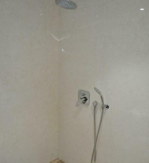 海景标准间带阳台, Tyulenovo