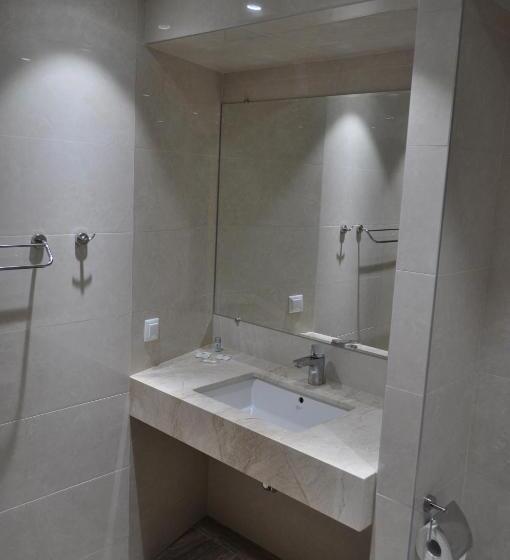 海景标准间带阳台, Tyulenovo