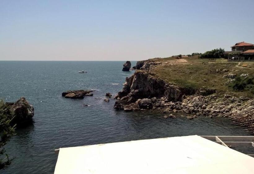 غرفة عائلية, Tyulenovo