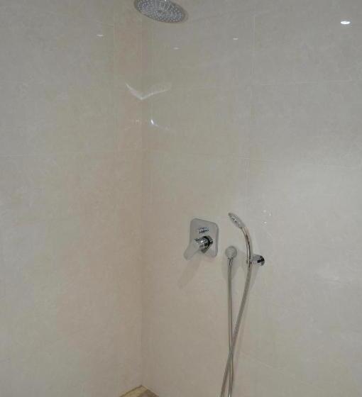 海景标准间带阳台, Tyulenovo