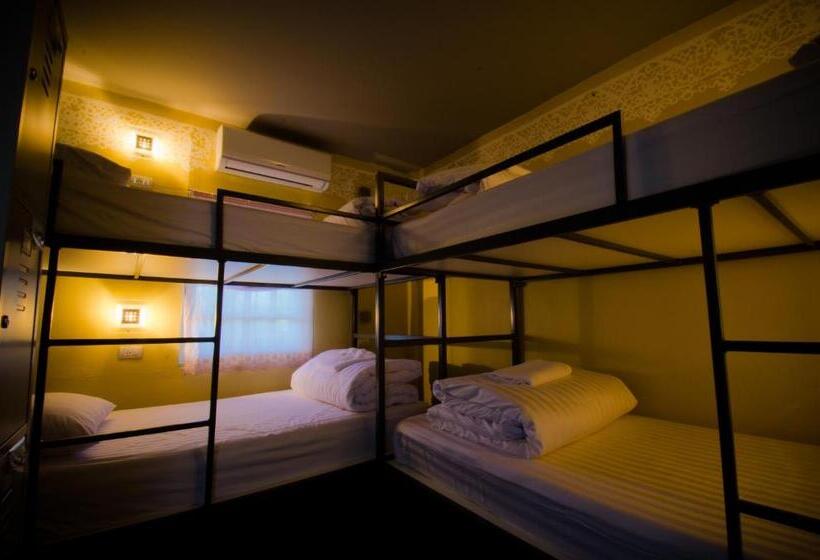 غرفة قياسية سرير بطابقين مزودة بحمام مشترك, Oh Dee Hostel