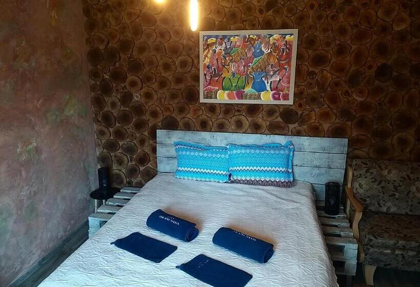 Бунгало Deluxe, къща за гости там край реката