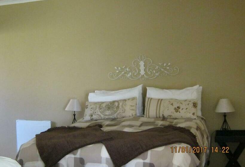 חדר משפחתי, Grace Country Retreat