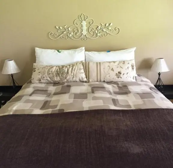 ファミリールーム, Grace Country Retreat