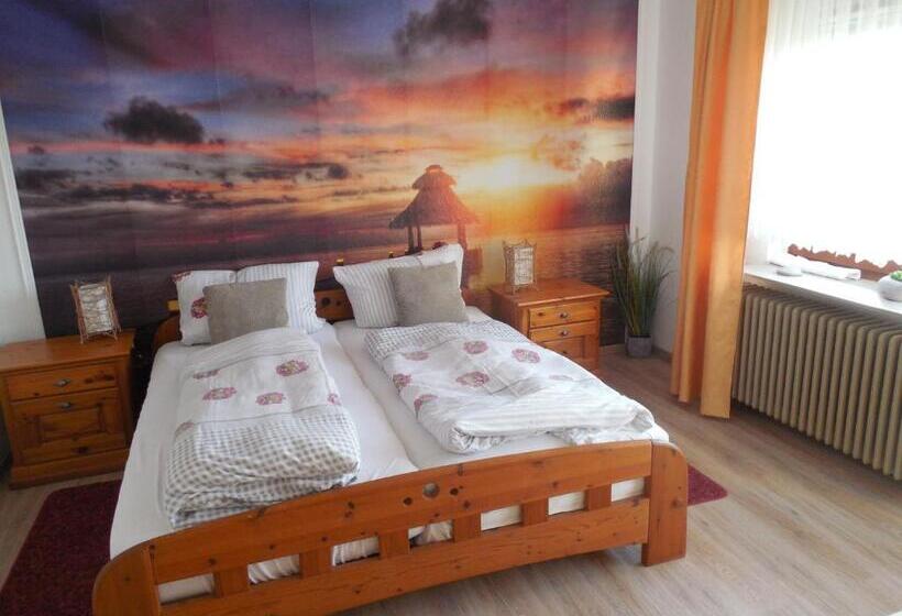 标准间带阳台, Pension Velber