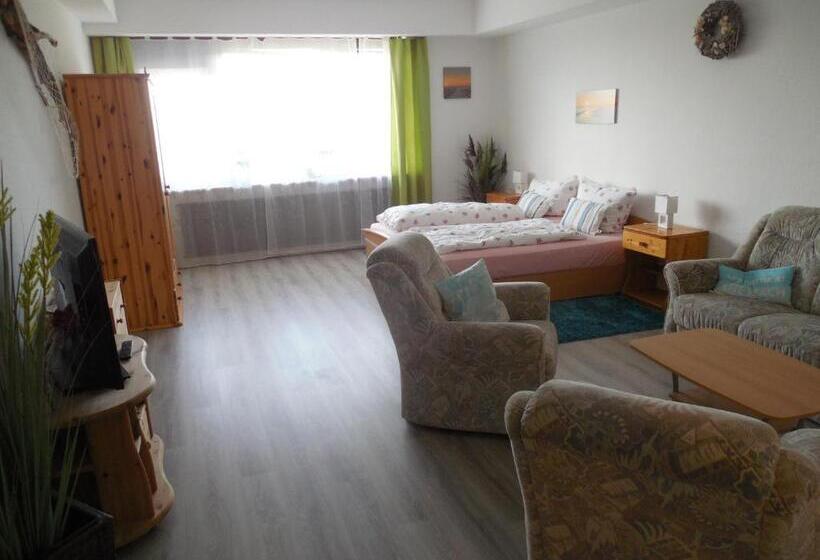 标准房带园景, Pension Velber