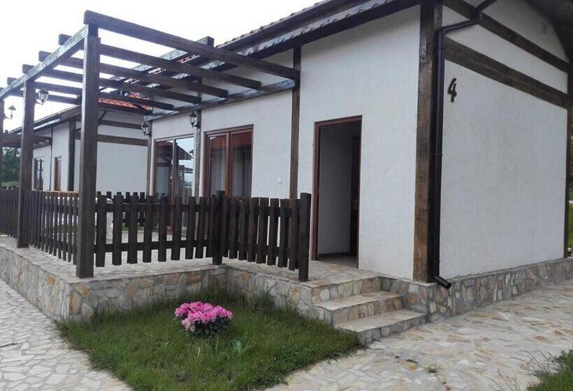 Бунгало Стандарт, Complex Magura