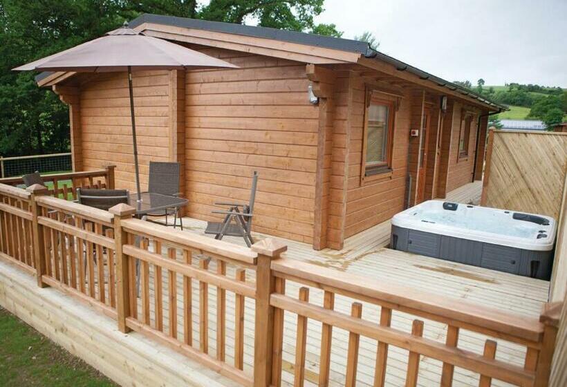 בית, 2 חדרי שינה, Kingsford Farm Lodges