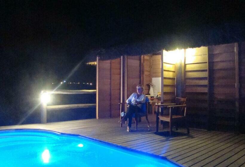 בקתת חדר, Pura Vida Bahia