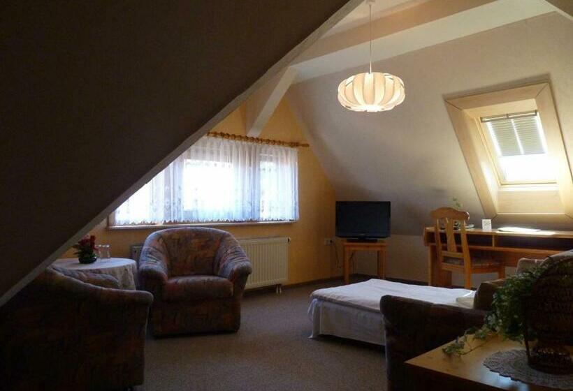 Семейный Номер, Helmerser Wirtshaus