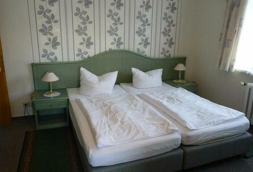 Семейный Номер, Helmerser Wirtshaus