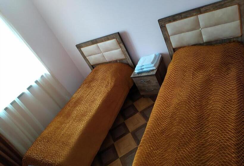 スタンダードルーム, Alex Hotel In Shinuhayr