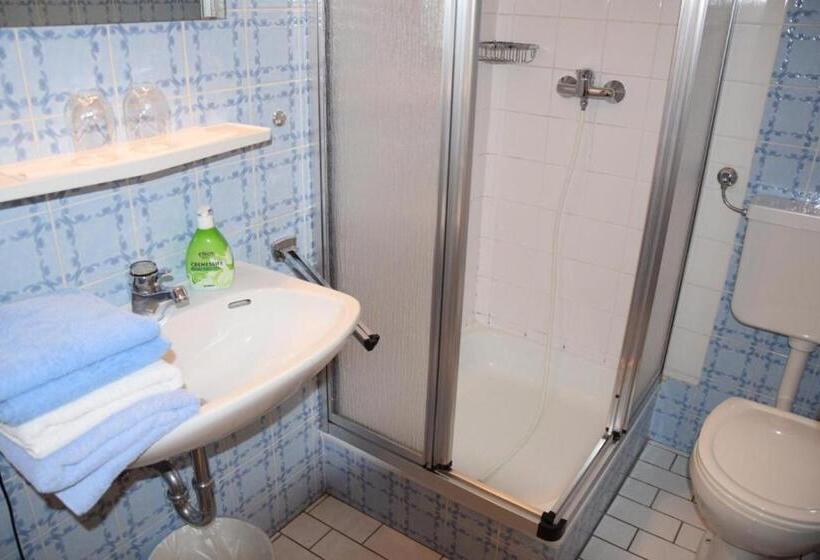 Номер Стандарт, Bauernhof Kotz