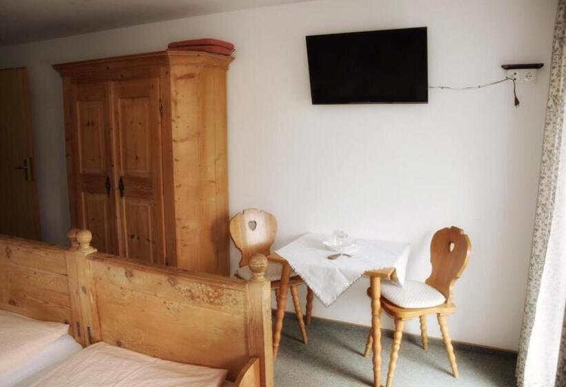 Номер Стандарт, Bauernhof Kotz