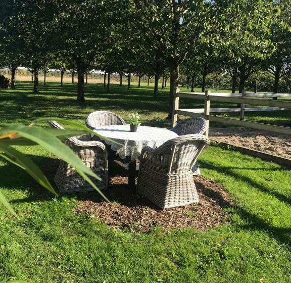 חדר דלוקס נוף לגינה, De Oosterling