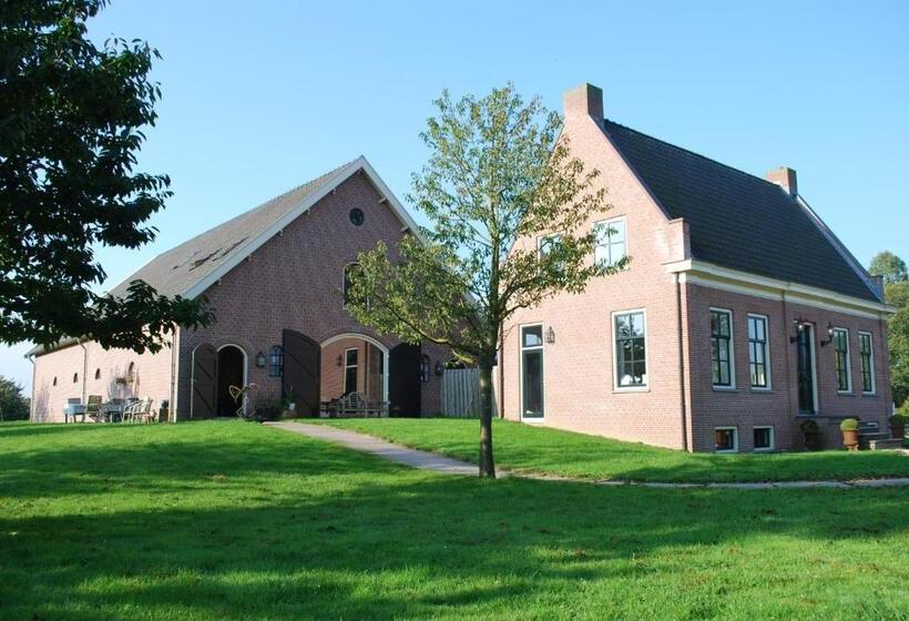 חדר דלוקס, De Oosterling