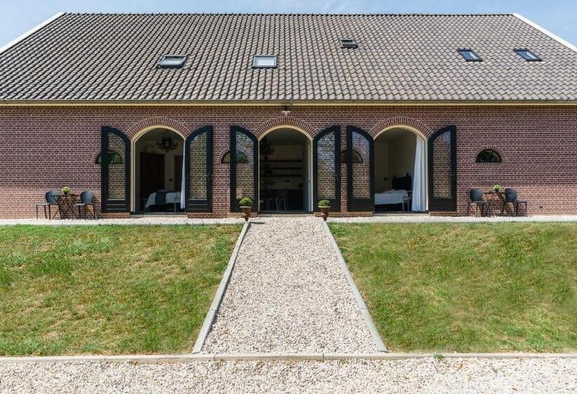 חדר דלוקס, De Oosterling