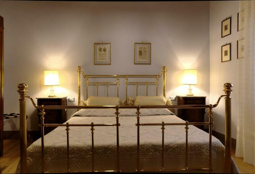 غرفة ديلوكس, I Tre Poderi 1872