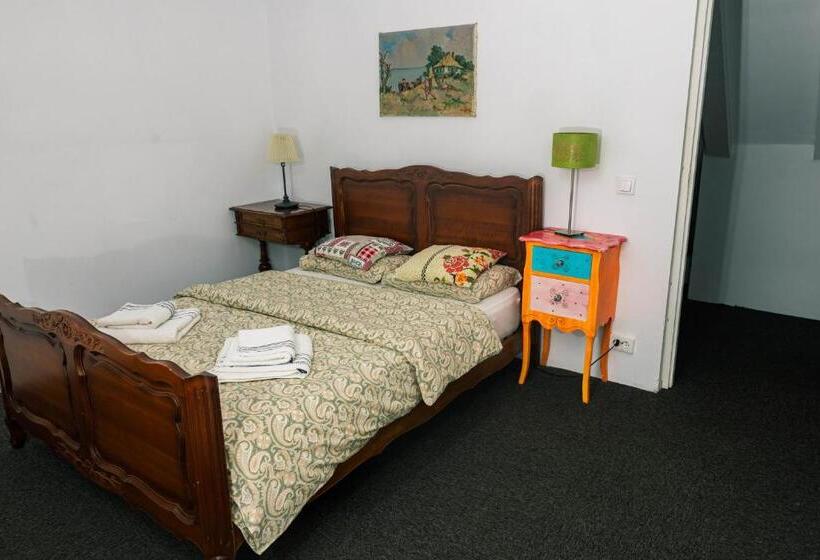 Семейное Студио, Casa Thea Cheile Nerei