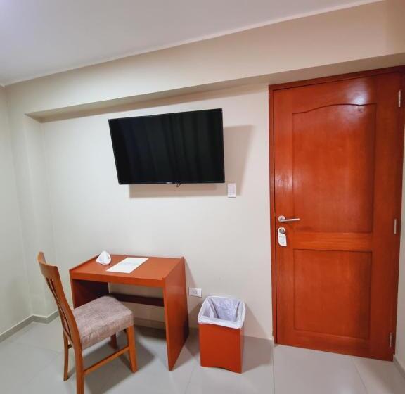 اتاق استاندارد, Ensenada