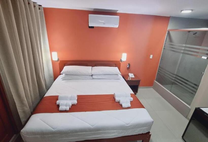 سوییت جونیور, Ensenada