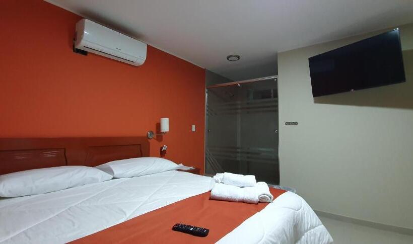 سوییت جونیور, Ensenada