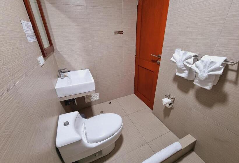 اتاق استاندارد, Ensenada