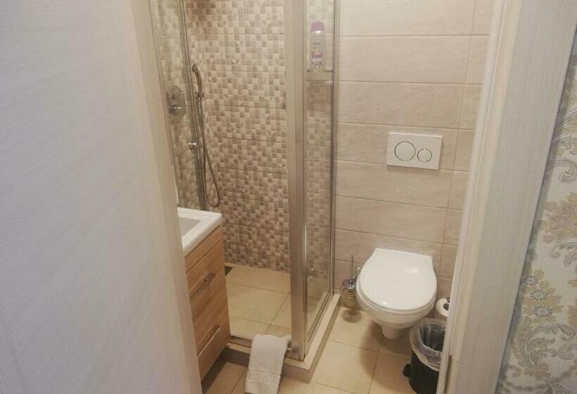 스탠다드 트리플 룸, Helvetia