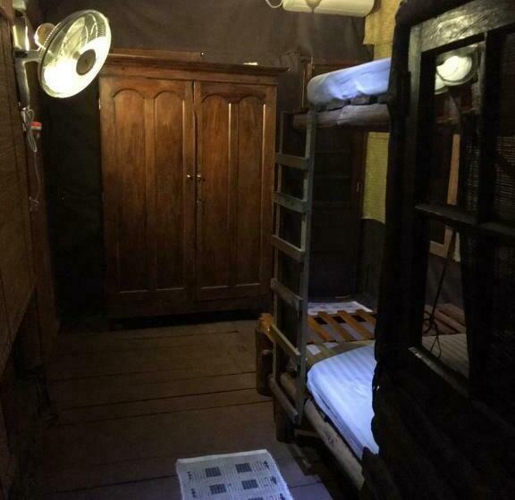 スタンダード４人部屋, Kandy Sky View