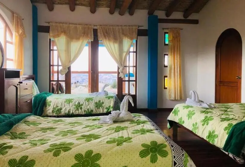 スタンダードトリプルルーム, Martita's House Hostal