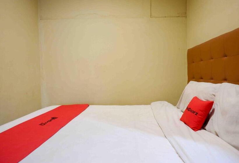 חדר סטנדרט, Reddoorz Near Rumah Sakit Ortopedi Dr Soeharso