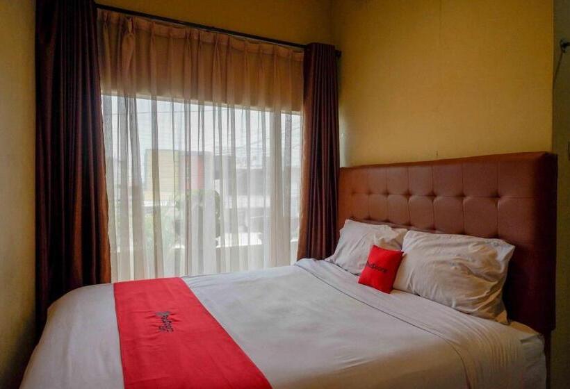 חדר סטנדרט, Reddoorz Near Rumah Sakit Ortopedi Dr Soeharso