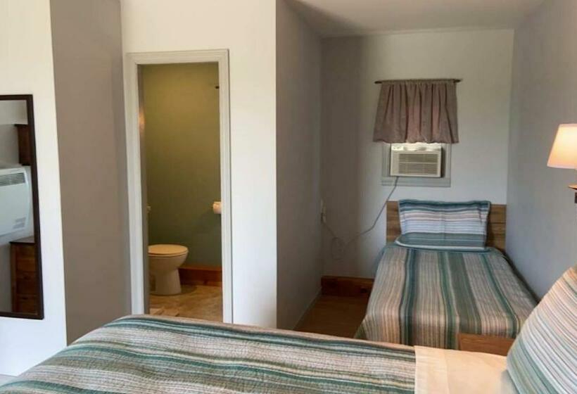 Standard Szoba, Jemseg Lakeview Motel