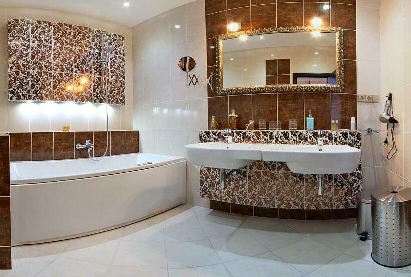 דירת חדר, Alnus Penzion