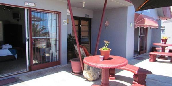 标准三人间, Die Anker Guesthouse