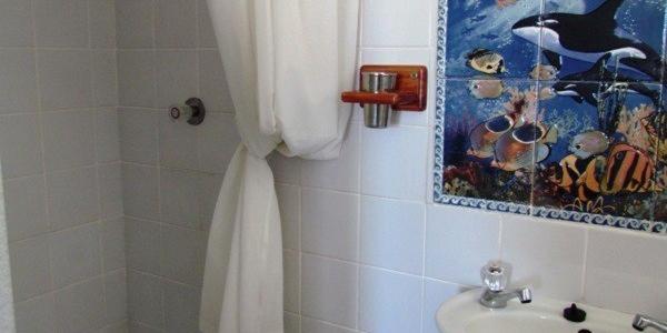 标准三人间, Die Anker Guesthouse