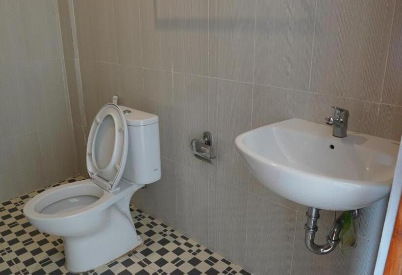 Номер Deluxe, Artaloka Hotel & Restaurant