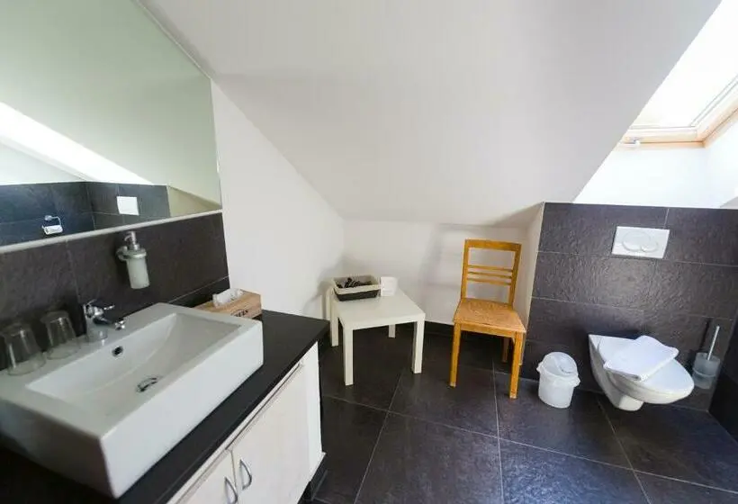 スイート, Landhaus Engel