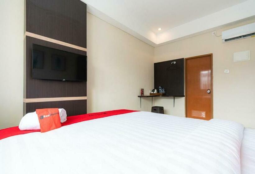 חדר דלוקס, Reddoorz Plus At Harvest Inn Panakkukang