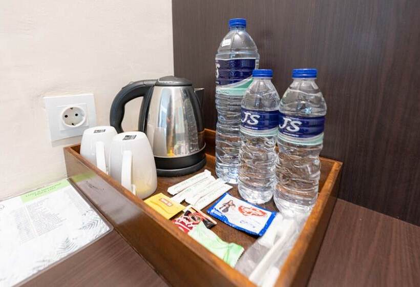 غرفة ديلوكس, Reddoorz Plus At Harvest Inn Panakkukang