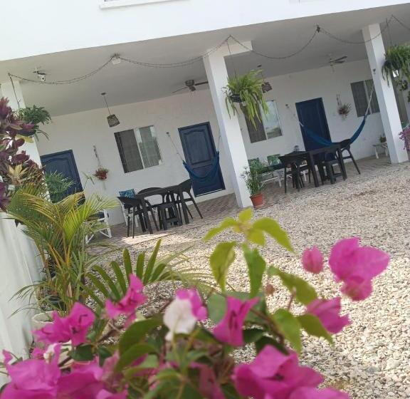 Апартаменты 1 Спальня, Sol De Ayangue
