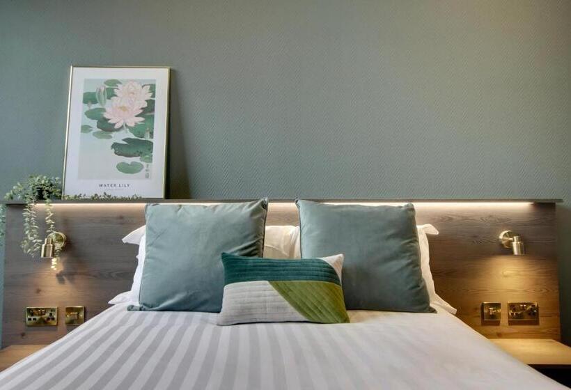 סוויטה דלוקס, Orange Grove Hotel & Gardens